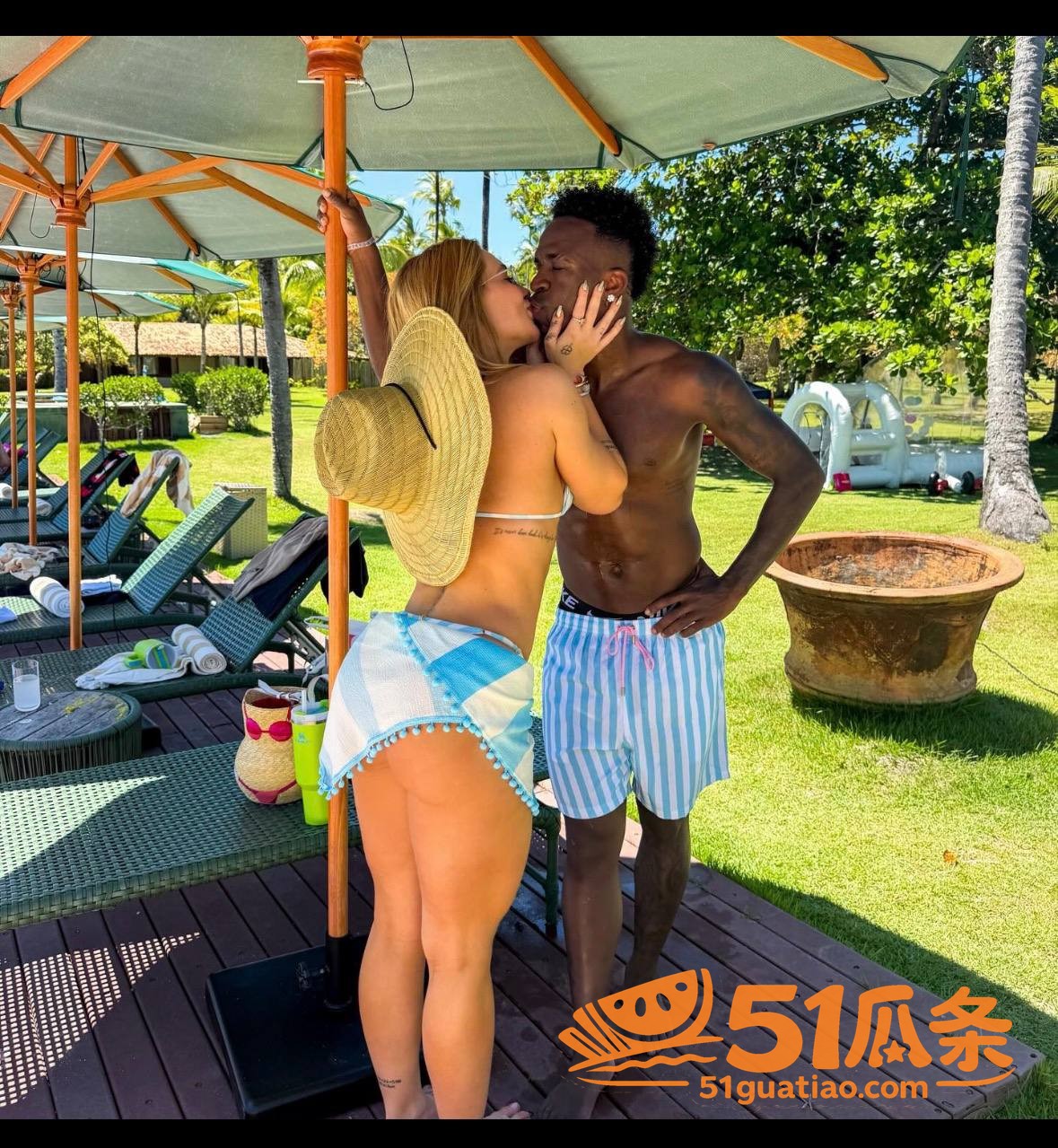 维尼修斯 前女友杰西相关图片12