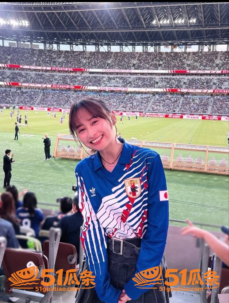 影山优佳 足球女神反相关图片3